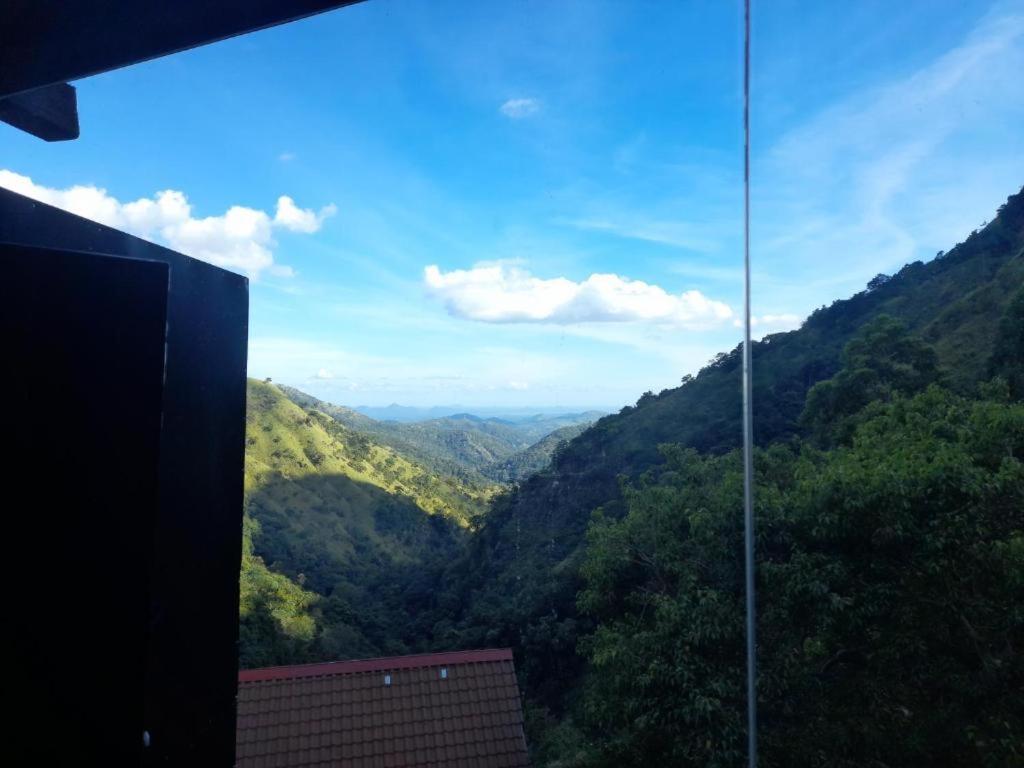 Ella Camelot Villa Luaran gambar
