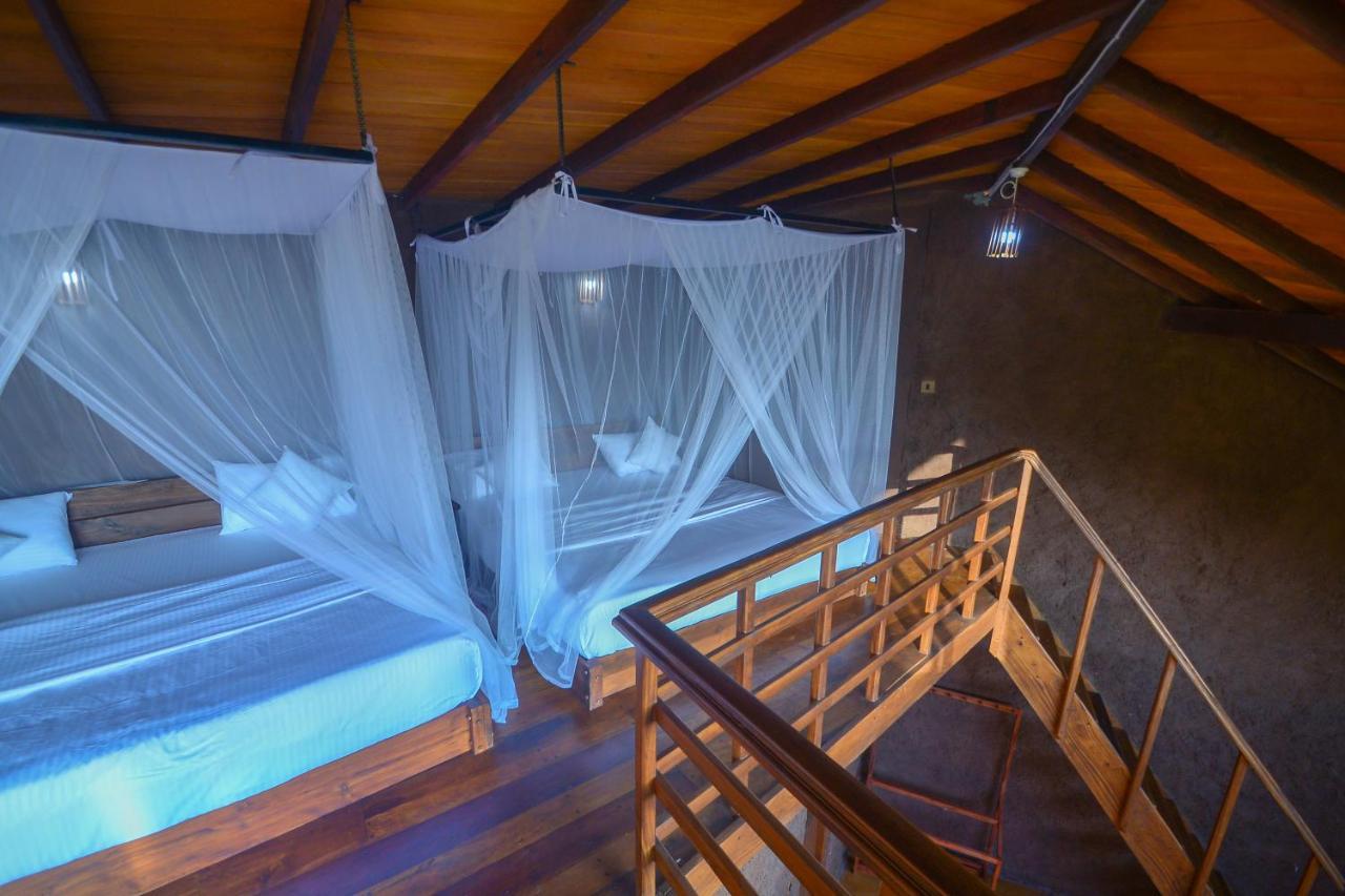 Ella Camelot Villa Luaran gambar