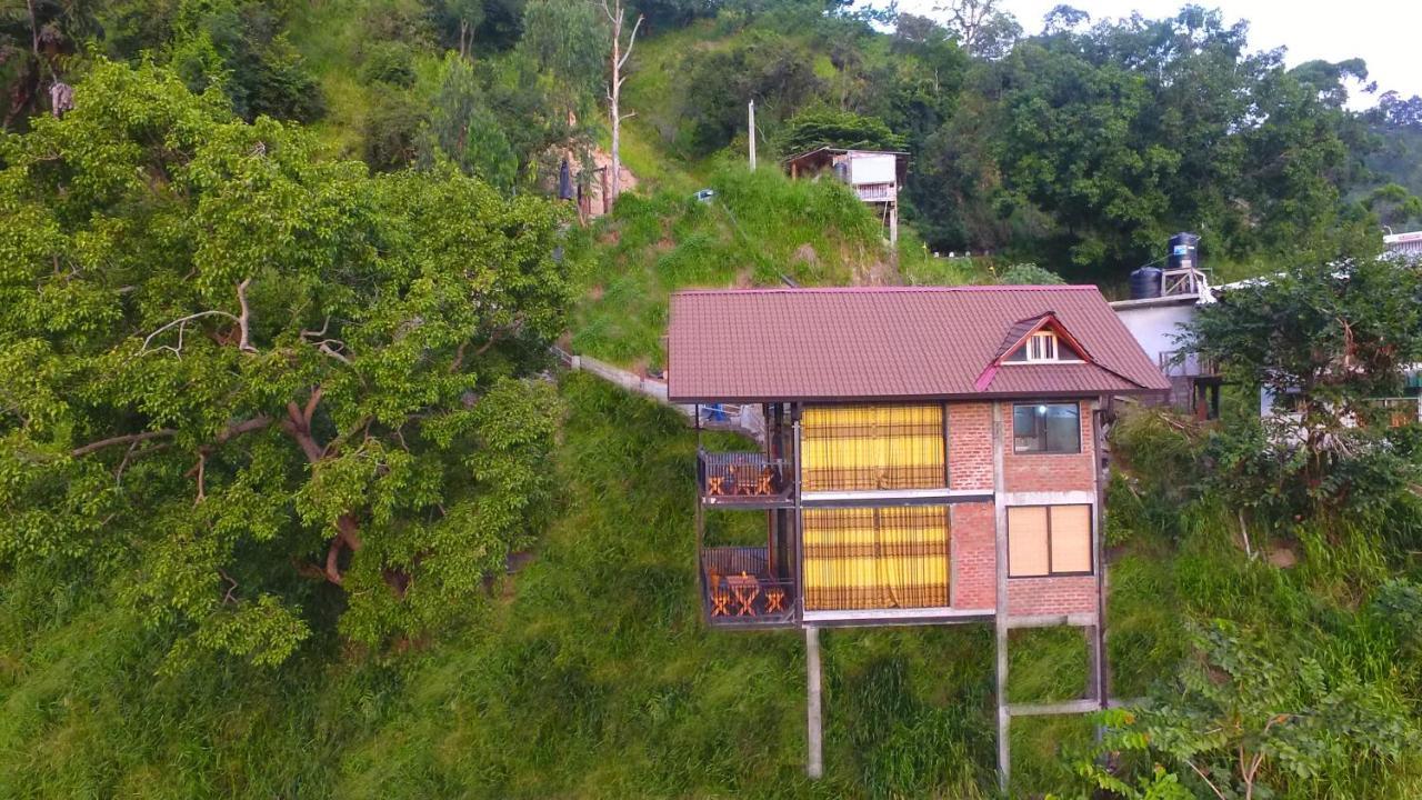 Ella Camelot Villa Luaran gambar